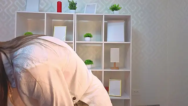 EsterCristofori online show from April 2026 01:08:01 AM