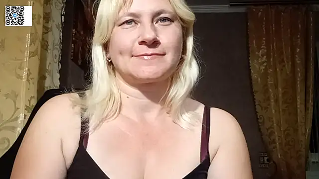 Snapshot of DiamondLady555 chatting on June 2026 07:12:02 PM DiamondLady555 online show from June 2026 07:12:02 PM