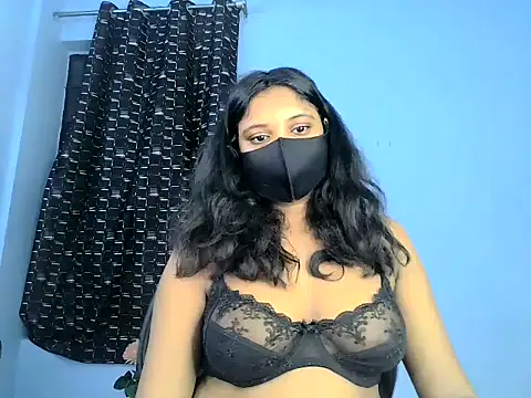KASHISH SINGH  online show from July 2026 05:52:01 PM