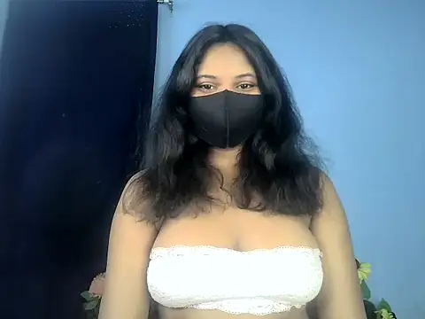 KASHISH SINGH  online show from April 2026 02:40:02 PM