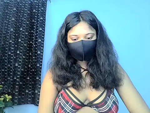 KASHISH SINGH  online show from June 2026 12:22:01 PM