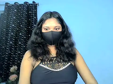 KASHISH SINGH  online show from May 2026 01:10:01 PM