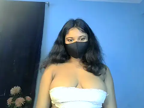 KASHISH SINGH  online show from April 2026 07:48:01 AM
