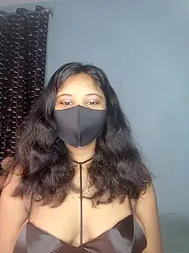 KASHISH SINGH  online show from July 2026 01:01:02 PM