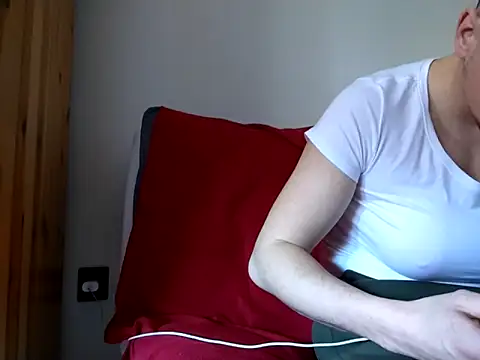 biszexboy97 online show from March 2026 10:42:01 AM