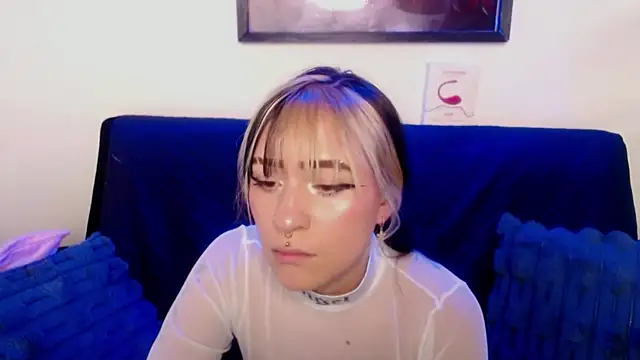 melodygirl2   online show from April 2026 07:53:02 PM