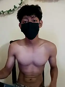 ElchicoX01 online show from May 2026 11:27:01 PM