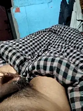 RAJPUTBOY9 online show from March 2026 06:45:01 PM