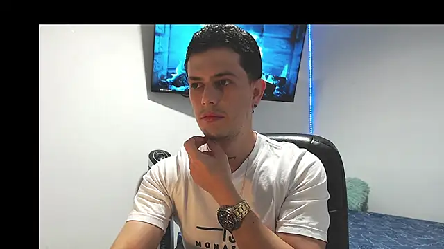 JUAN CAMILOXXX online show from March 2026 12:59:01 AM