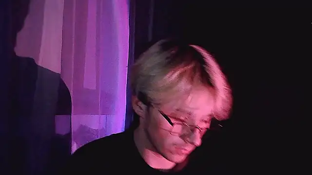 frill1 online show from March 2026 11:05:01 PM