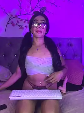 Kitty Cruz Love online show from March 2026 04:03:01 AM