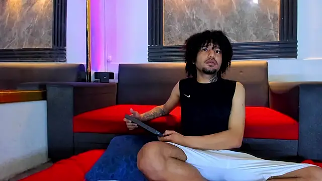 Angelo Blessed online show from May 2026 07:07:02 PM