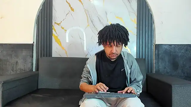 Angelo Blessed online show from May 2026 06:36:01 PM