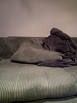 Activ1top online show from March 2026 08:25:01 PM