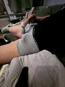 Activ1top online show from March 2026 03:28:01 AM