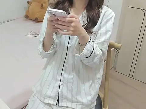Camiilia online show from March 2026 06:13:01 AM