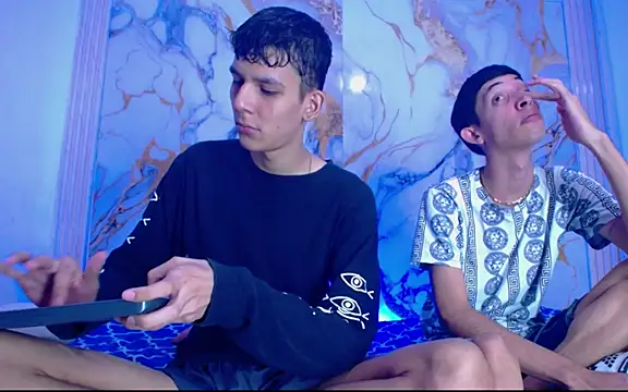 Desire Boys1 online show from April 2026 06:44:02 PM