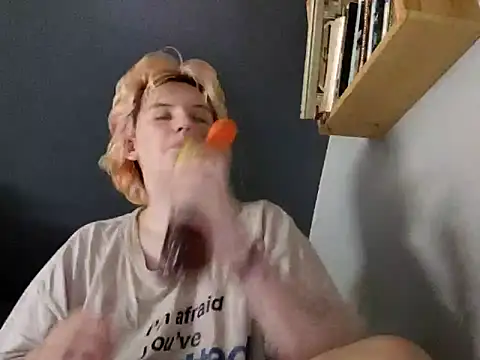 thatcutesubgirlwlw online show from May 2026 11:27:01 AM