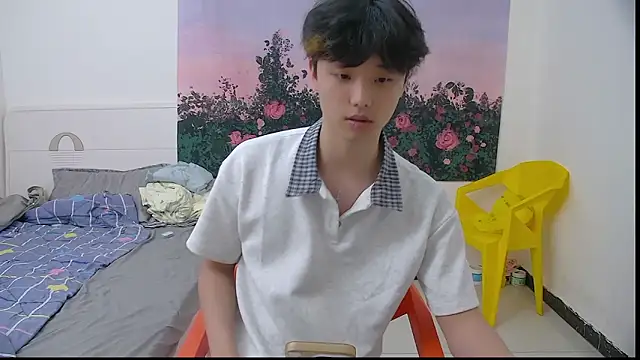 icecream-002 online show from May 2026 11:57:01 AM