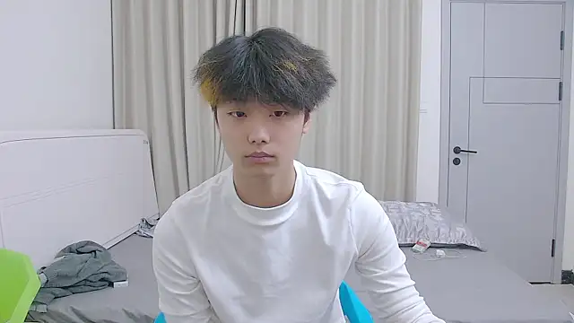 icecream-002 online show from April 2026 10:44:01 AM