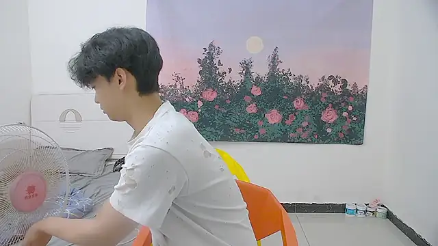 icecream-002 online show from May 2026 11:50:01 AM