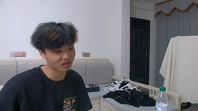 icecream-002 online show from March 2026 07:33:02 AM