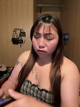 Sumi pusy online show from May 2026 02:37:01 AM