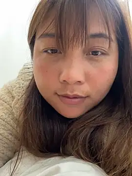 Sumi pusy online show from April 2026 05:26:01 PM