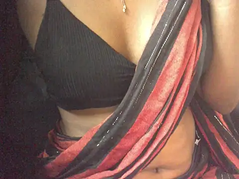 Couplehot00 online show from June 2026 06:32:02 AM