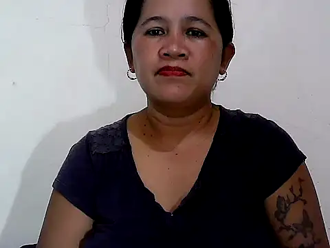 lovelycutiepie2026 online show from June 2026 10:54:02 AM