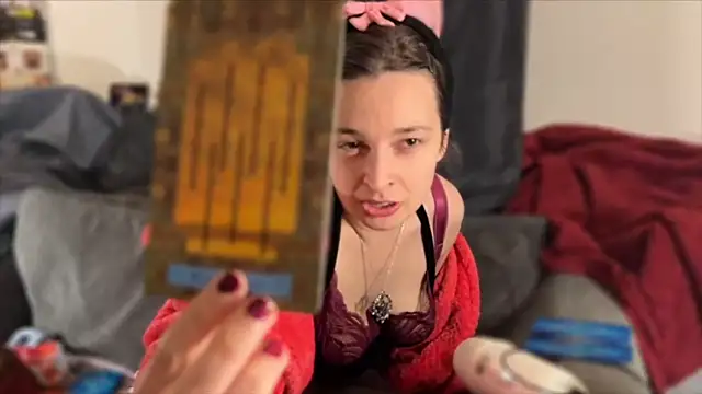 hello katieex online show from April 2026 08:04:01 PM