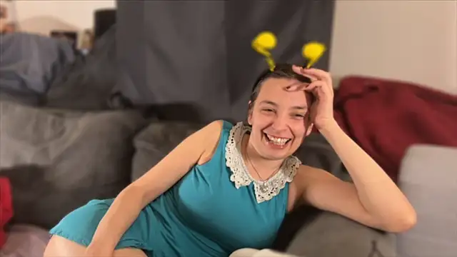 hello katieex online show from April 2026 08:02:01 PM