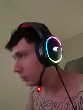 Snapshot of thxin7 chatting on March 2026 03:27:01 PM thxin7 online show from March 2026 03:27:01 PM