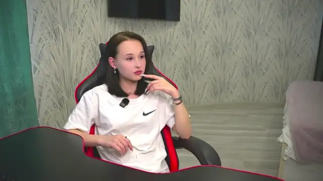 SoLefeld online show from March 2026 10:08:02 AM