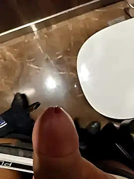 Andrealexander30 online show from April 2026 10:50:01 AM