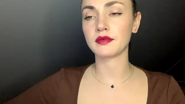 Snapshot of ScarlettSensitive chatting on May 2026 09:18:01 PM ScarlettSensitive online show from May 2026 09:18:01 PM