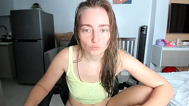 LiaSasha online show from March 2026 09:49:01 AM