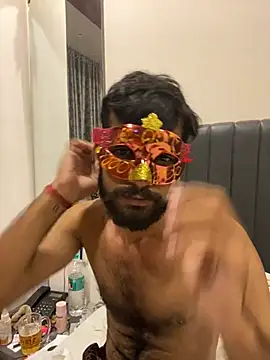 Manpreet057 online show from June 2026 07:42:02 PM