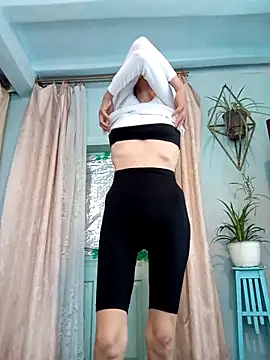Tania9876 online show from June 2026 05:49:01 AM
