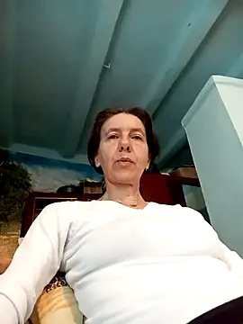 Tania9876 online show from April 2026 06:37:02 AM