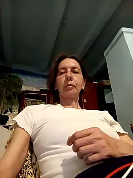 Tania9876 online show from May 2026 09:18:01 PM