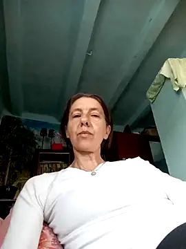 Tania9876 online show from May 2026 08:00:02 AM