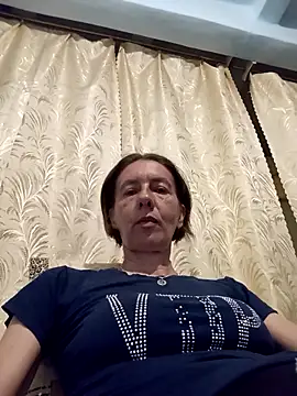 Tania9876 online show from June 2026 07:25:02 PM