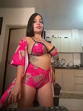 Snapshot of Serafina_del_Mar__ chatting on August 2026 01:34:01 AM Serafina del Mar online show from August 2026 01:34:01 AM