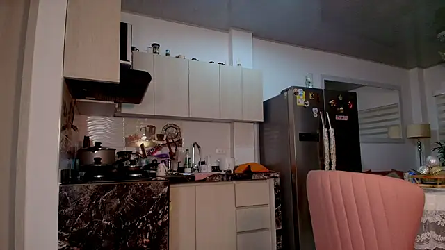 Snapshot of Serafina_del_Mar__ chatting on May 2026 12:16:02 AM Serafina del Mar online show from May 2026 12:16:02 AM