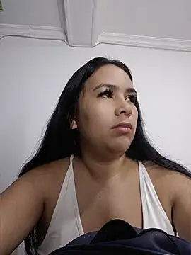 Karla  Morrison online show from May 2026 02:20:02 AM