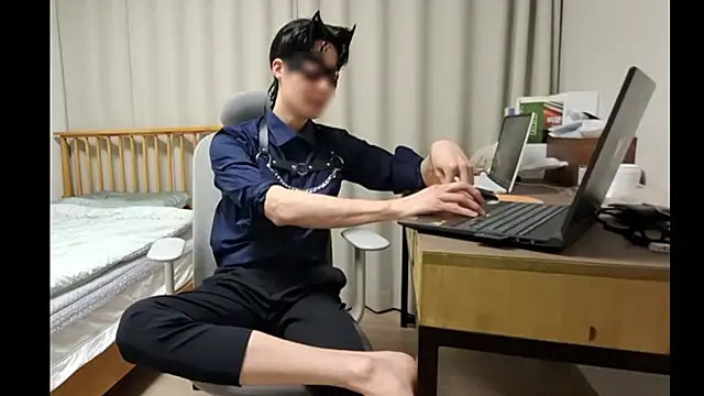 playxh11 online show from May 2026 01:58:02 PM
