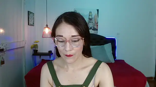 Mylu xx online show from April 2026 01:26:01 PM