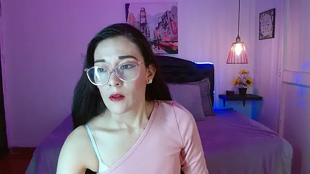 Mylu xx online show from April 2026 01:23:01 PM