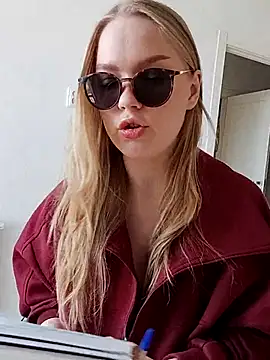 LittleForestELF2 online show from March 2026 08:03:01 AM